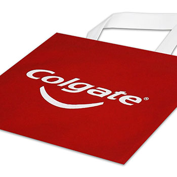 Bolsa sin fuelle inferior y manija de friselina